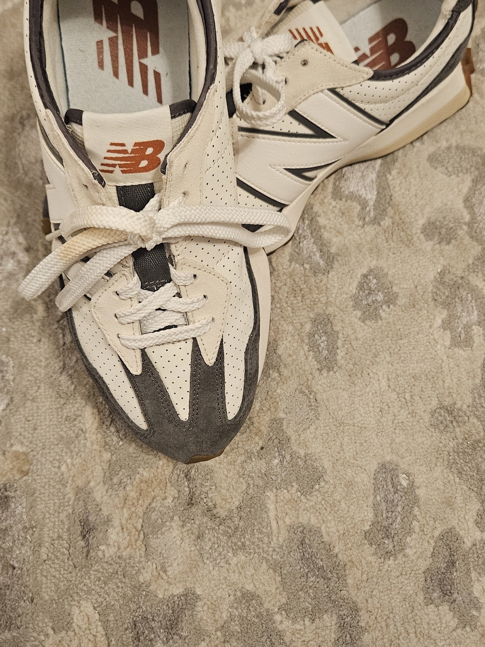 New Balance Castlerock Swa Salt White, Gray Perforated Leather Sneakers - Picture 10 of 11